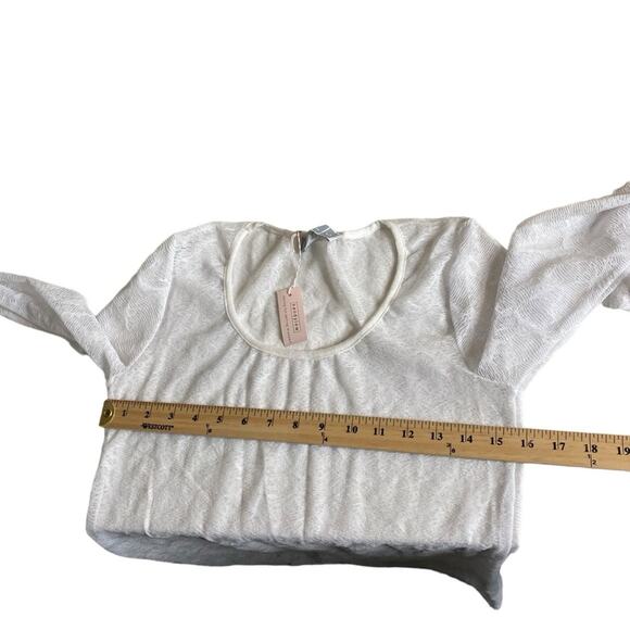 Deca De Vous A Nous Opera Open Knit Lightweight Top White Women’s Size T 3 US 6 - Picture 5 of 11